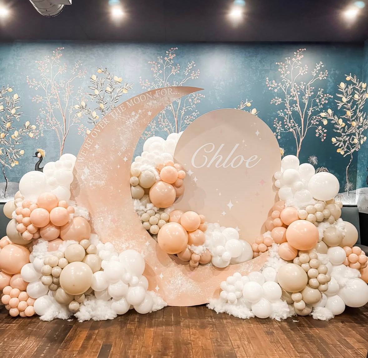 Crecent theme Xtra Xtra balloons