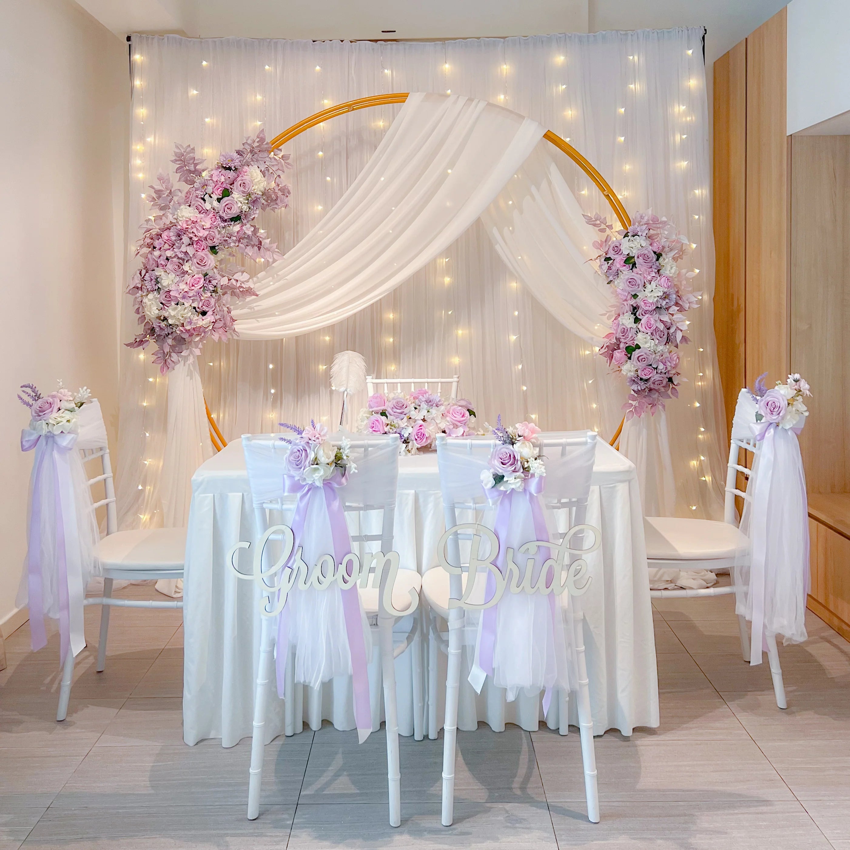 Floral fairy lights Circle Arch ROM table